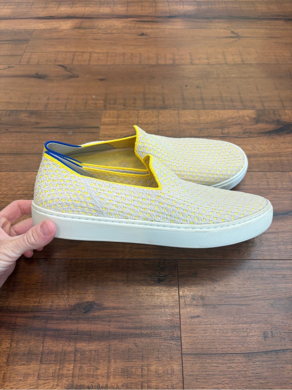Rothy's womens 9.5 Lemon Yellow Honeycomb The Sneaker Washable knit elastic